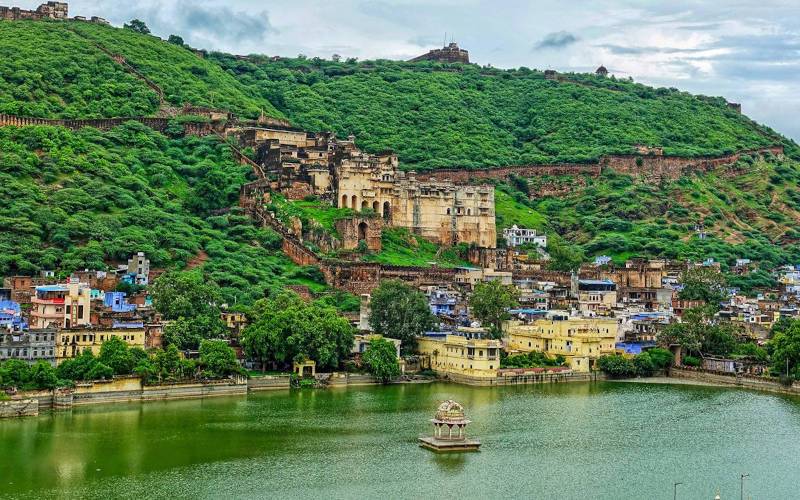 বাংলার বাইরে ভারতের নতুন ভ্রমণ ঠিকানা: বাঙালি পর্যটকদের জন্য ২০টি অসাধারণ গন্তব্য 7 বুন্দি, রাজস্থান