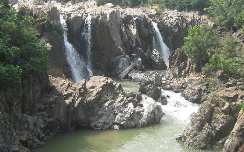 সানাঘাগড়া জলপ্রপাত