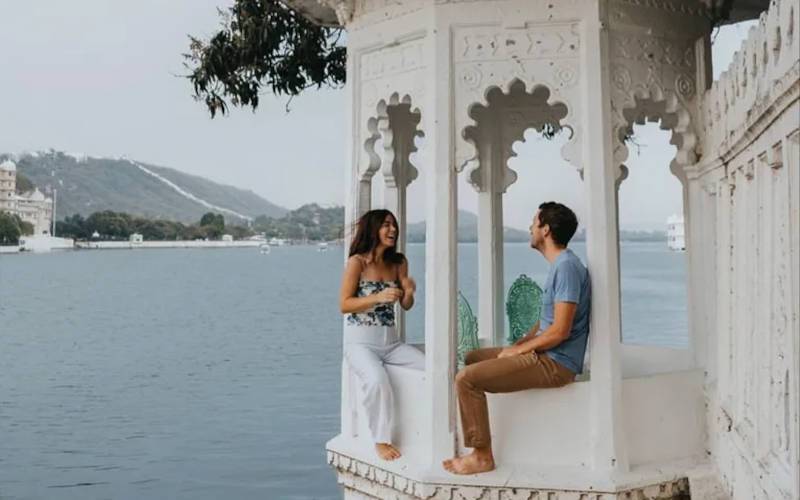 ভারতের সেরা ১০টি হানিমুন ডেস্টিনেশন: নবদম্পতিদের জন্য একটি পূর্ণাঙ্গ গাইড 7 উদয়পুর: মধুচন্দ্রিমা গন্তব্য