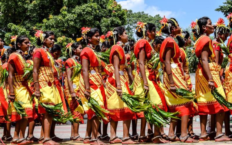 বর্ষার পূর্ব ভারত: উৎসবের রঙে ভেজা এক অনন্য যাত্রা 5 Karma Pooja 1
