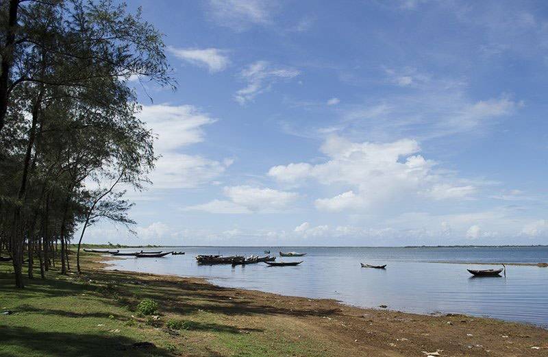 devi river