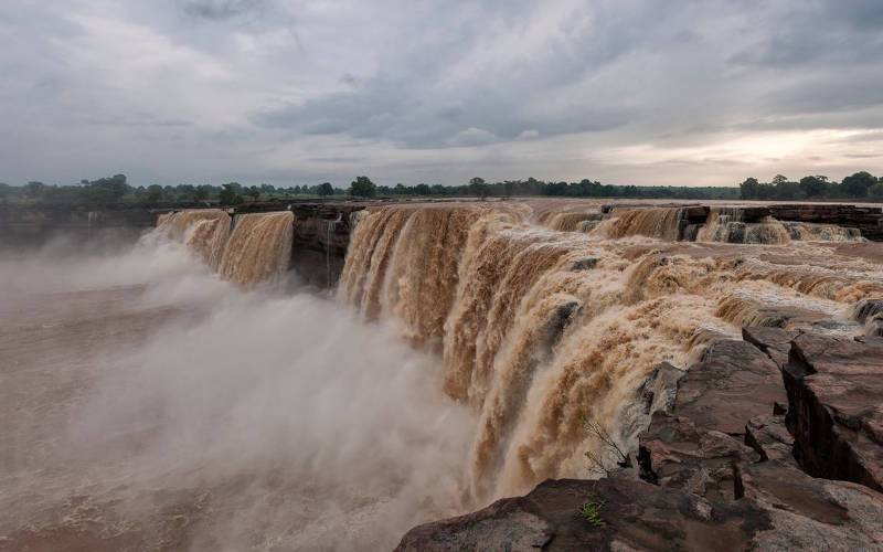 চিত্রকূট জলপ্রপাত